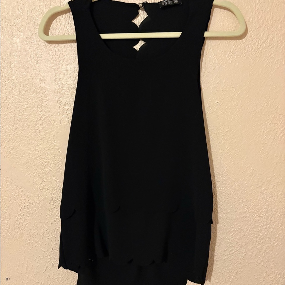 Papermoon Black Sleeveless Scallop-Hem Tank